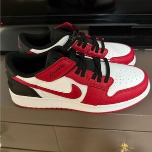 Jordan Flyease Sneakers